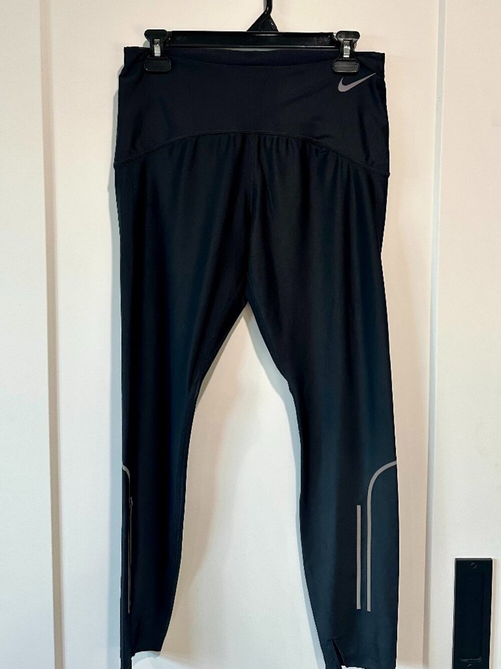 Nike Speed 7/8 Running Tights Black Reflective Dri-FIT Women’s L B